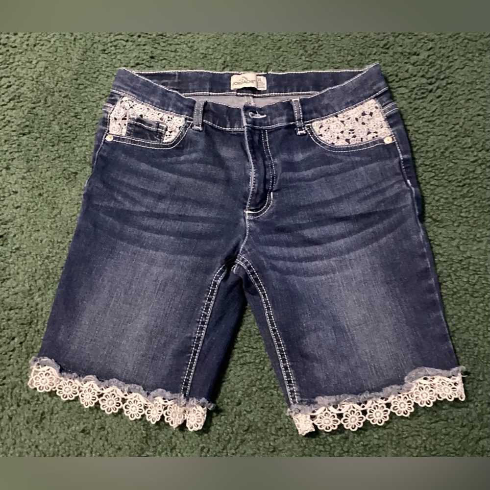 Girls Jordache size 14 Blue Denim Shorts with Lace, flower shaped Trim